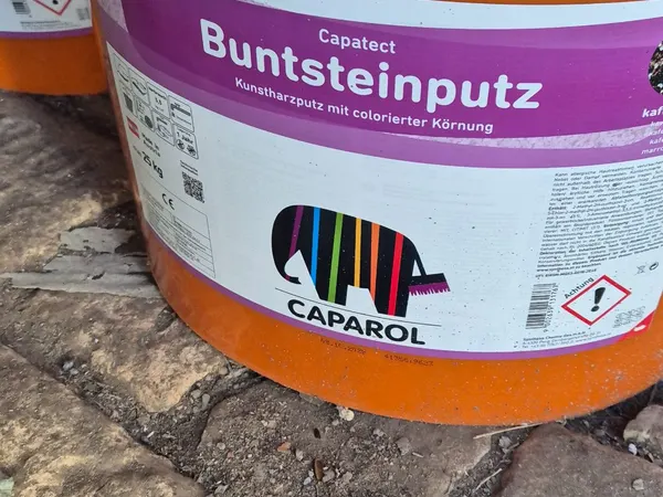 Caparol lábazati szemcsés vakolat/festék